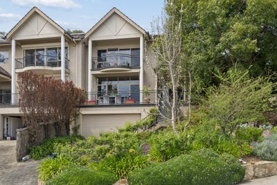 /international/au/3a-newenham-road-springfield-sa-152400032/