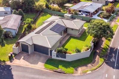/international/au/1-fitzallan-close-kanimbla-qld-151525152/