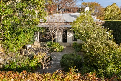 /international/au/27-tivoli-place-south-yarra-vic-151322020/