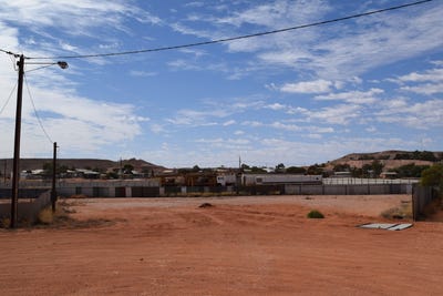 /international/au/lot-1216-cactus-court-coober-pedy-sa-204432048/