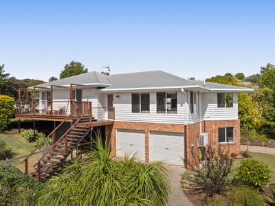 /international/au/8-dylan-court-darling-heights-qld-152470556/