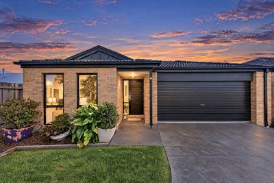 /international/au/11-5-melissa-way-pakenham-vic-152692332/
