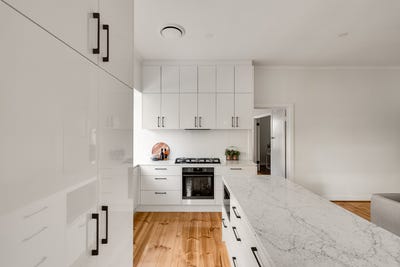 /international/au/378-portrush-road-tusmore-sa-151838652/