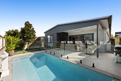 /international/au/44-roseleaf-crescent-palmview-qld-148593880/?lang=id