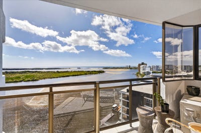 /international/au/14a-120-122-duporth-avenue-maroochydore-qld-150745492/