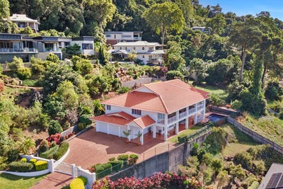 /international/au/14-coreega-close-mooroobool-qld-150386040/