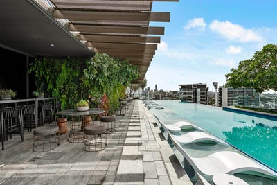 /international/au/905-62-logan-road-woolloongabba-qld-151161880/