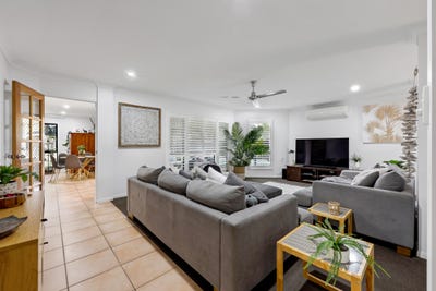 /international/au/16-botha-street-blacks-beach-qld-148325792/?lang=es