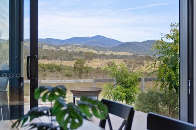 /international/au/45-tea-tree-road-bombay-nsw-700423380/