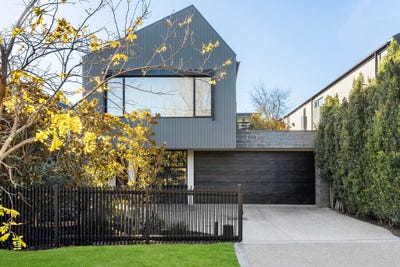/international/au/22-morell-street-mornington-vic-151188956/