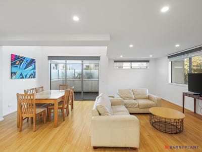 /international/au/1-232-settlement-road-cowes-vic-150832848/