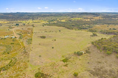 /international/au/9-barking-owl-place-bellmount-forest-nsw-204497212/