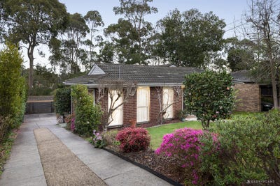 /international/au/82-darvall-street-donvale-vic-151668104/