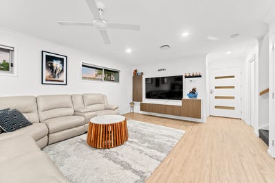 /international/au/74-48-berkshire-place-heathwood-qld-151969092/