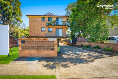 /international/au/33-11-louis-street-granville-nsw-152548692/