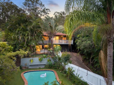 /international/au/3-cornwall-court-bellbird-park-qld-151425856/