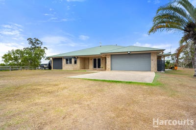 /international/au/115-woodbury-drive-south-kolan-qld-152654492/