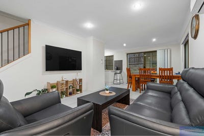 /international/au/26-88-shelduck-place-calamvale-qld-150986196/