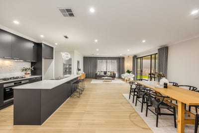 /international/au/8-linthorp-street-mount-barker-sa-151146968/