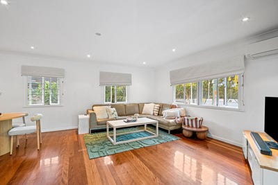 /international/au/70-noble-street-clayfield-qld-151019616/