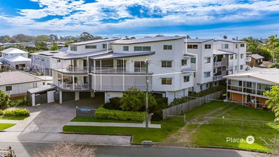 /international/au/9-13-15-lane-street-clontarf-qld-152036544/