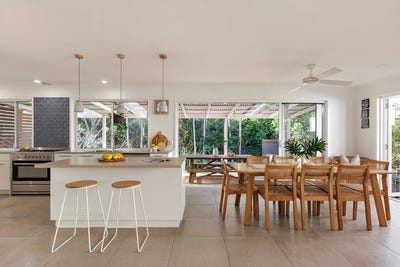/international/au/20-newfield-street-sunrise-beach-qld-148264964/