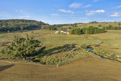 /international/au/553-boutchers-drive-yass-river-nsw-700362704/