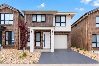 /international/au/15-eunice-glade-riverstone-nsw-152673532/