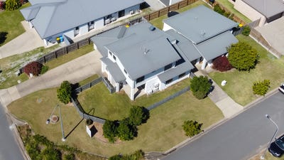 /international/au/24-farming-road-ooralea-qld-150872900/