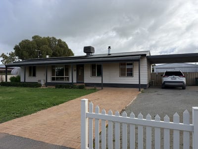 /international/au/22-fifth-street-orroroo-sa-151589364/