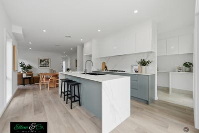 /international/au/20a-20b-breda-street-fairy-meadow-nsw-151020864/