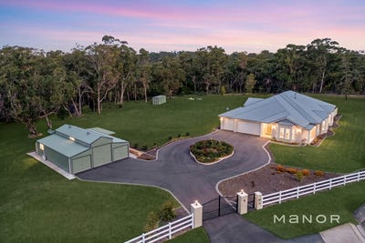 /international/au/1-yarrington-place-glenorie-nsw-151146436/