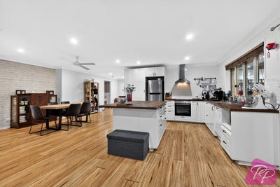 /international/au/20-forest-ridge-drive-narangba-qld-151461908/