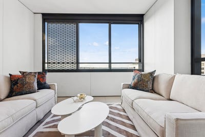 /international/au/704-229-miller-street-north-sydney-nsw-148319904/
