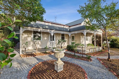 /international/au/159-gladstone-street-quarry-hill-vic-151309536/