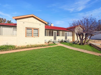 /international/au/1-1a-jarrah-street-leeton-nsw-151541756/