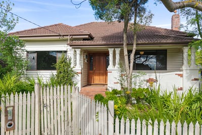 /international/au/225-neale-street-flora-hill-vic-152609048/