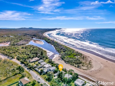 /international/au/17-ocean-road-brooms-head-nsw-148554504/