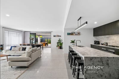 /international/au/31-northgate-promenade-bushmead-wa-150965248/