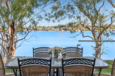 /international/au/42a-bulgonia-road-brightwaters-nsw-148383944/