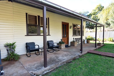 /international/au/28-boberah-street-wongarbon-nsw-148509820/?lang=id