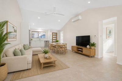 /international/au/31-5-greenlands-drive-varsity-lakes-qld-151405720/