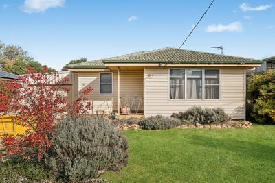 /international/au/56-ashmont-avenue-ashmont-nsw-151231404/