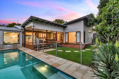 /international/au/5-oriana-crescent-yeronga-qld-148730208/?lang=it