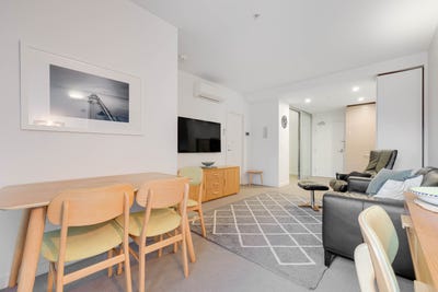 /international/au/1404-470-st-kilda-road-melbourne-vic-152611692/