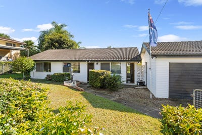 /international/au/4-bray-road-lawnton-qld-150861856/