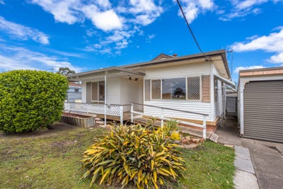 /international/au/9-stokes-circuit-taree-nsw-152702000/