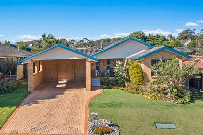 /international/au/28-kuta-avenue-valla-beach-nsw-151305704/