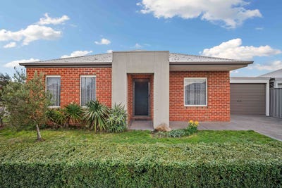 /international/au/1-jordan-avenue-delacombe-vic-148714332/