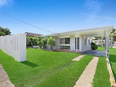 /international/au/26-jimmieson-avenue-labrador-qld-150087496/